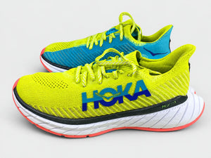 Hoka Carbon X 3 pair side view