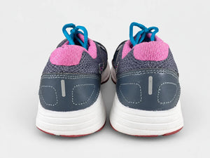 Nike Dart 9 back view