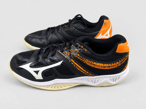 Mizuno Thunder Blade 2 Black Orange pair side view