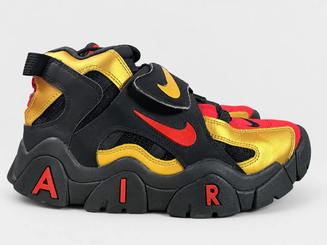 Nike Air Barrage side profile